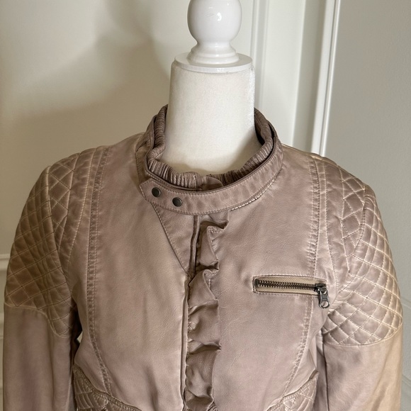 NWOT Anthropologie Elevenses Ruffled Vegan Leather Motorcycle Jacket - Picture 2 of 10